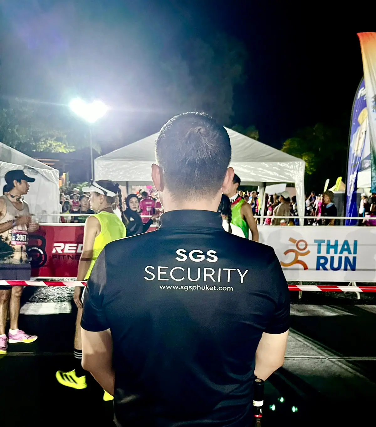 ดูแลพื้นที่จุดปล่อยตัวช่วงก่อนรุ่งสาง — งานเริ่มตั้งแต่ฟ้ายังมืด